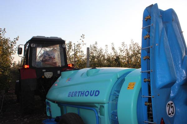  Опрыскивание с BERTHOUD: надежно, быстро, экономно