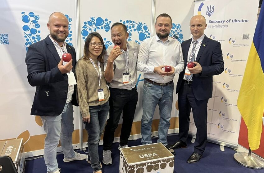  Українські яблука USPA FRUIT вперше презентували в Малайзії