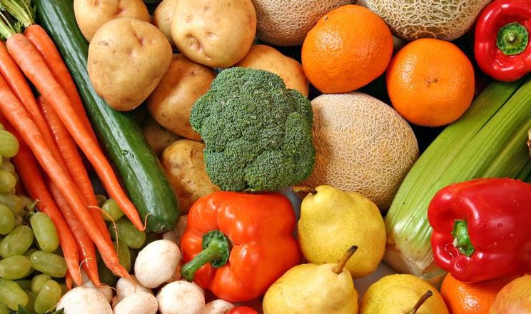  В Іспанії скасували ПДВ на фрукти й овочі