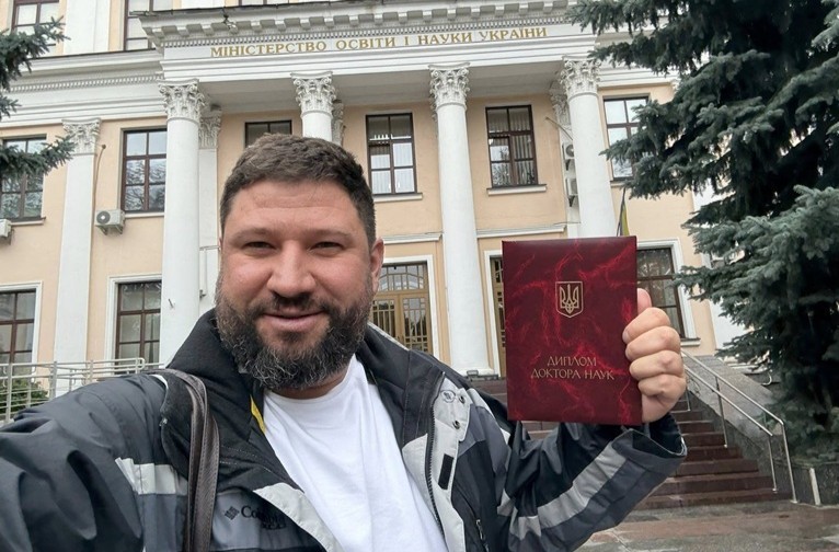  Вітаємо Володимира Печка з успішним захистом докторської дисертації!